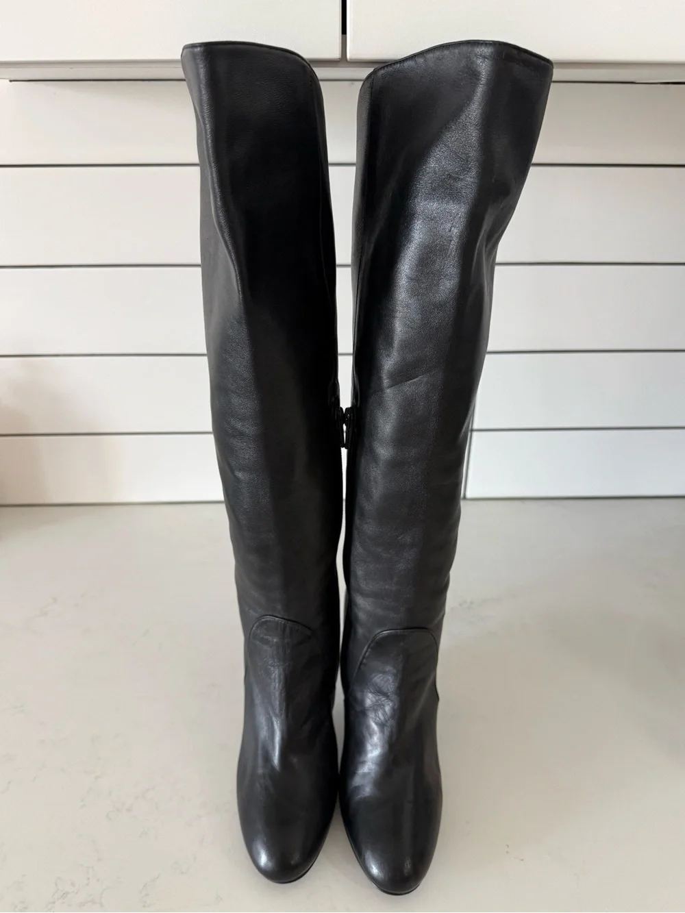Stuart Weitzman Black Leather Knee-High Tall Stiletto Heel Stretch Boots - US 6 - Picture 4 of 7